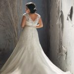Vestidos para novias gorditas 2019 - 2020 para cortos para boda por el civil o y en total