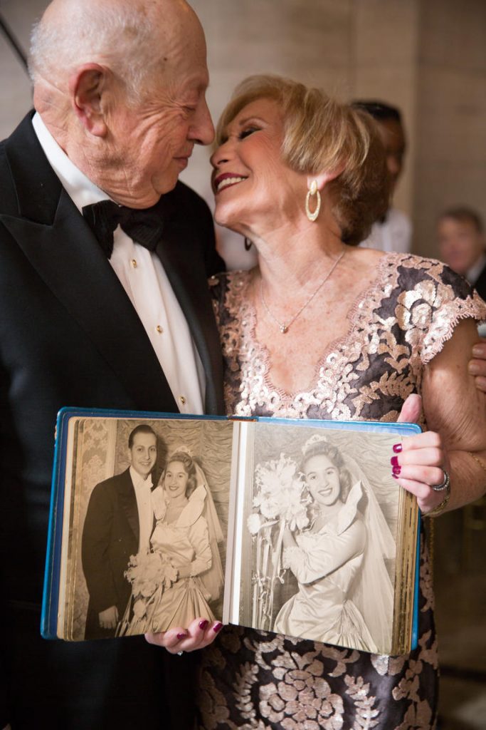 50 aniversario de bodas decoración en casa, para salones de eventos