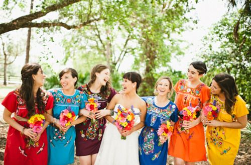 Vestidos de damas para una boda mexicana
