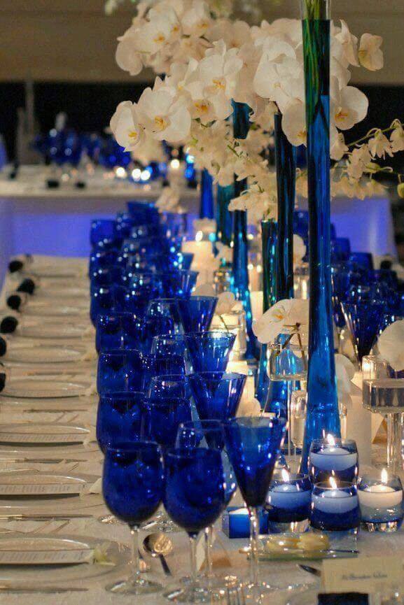 decoracion para bodas azul rey | Te decimos como elegir y decorar el salon  de bodas, ideas de vestidos de novia, traje del novio, ramos, invitaciones,  recuerdos, centros de mesa y mucho