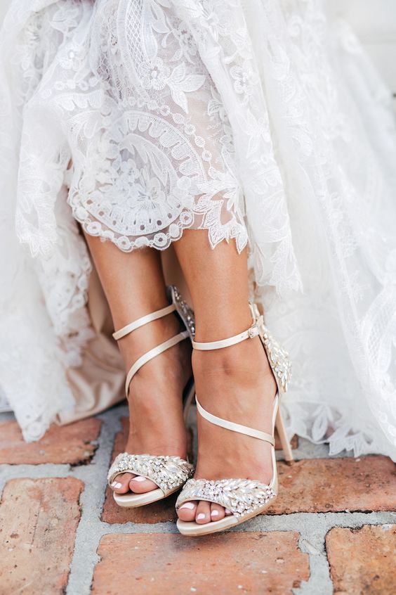 Zapatillas elegantes para boda
