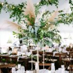 Centros de mesa para bodas con pampas