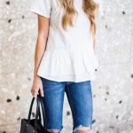 27 Flirty Outfits to Wear Jeans to Your Work