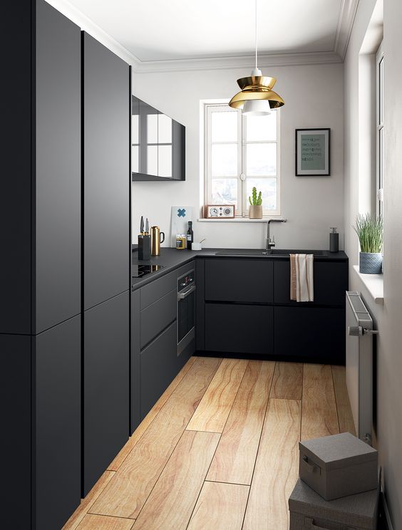 Ideas for Decorating Black Kitchens