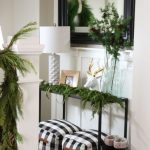 How to decorate entrance this Christmas 2017