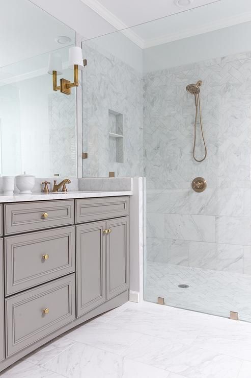 36 detalles en marmol para decorar tu baño
