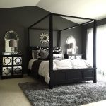 Habitaciones decoradas con color negro
