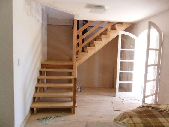 Escaleras modernas para casas pequeñas