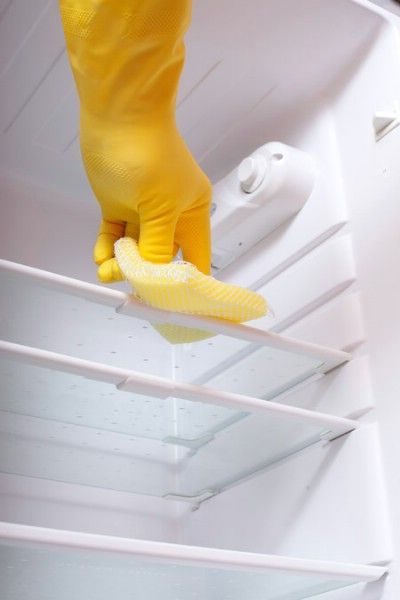 como limpiar el cristal del refrigerador 