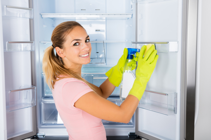 trucos para limpiar puertas del refrigerador