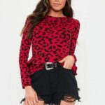 Blusas con estampado de leopardo rojo