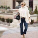 Outfits con jeans para mujeres de 50