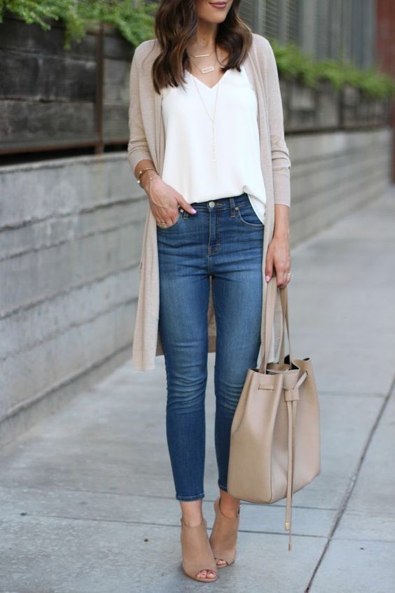 Outfits con jeans que te harán ver más elegante