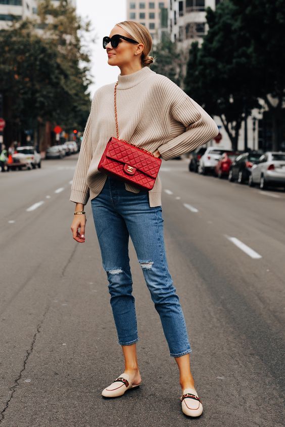 Outfits con sueter, jeans y mules