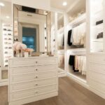 Como decorar closets modernos para dormitorios