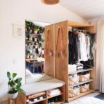 Diseños de closets de madera sencillos