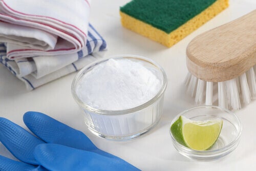 Materiales básicos para la limpieza