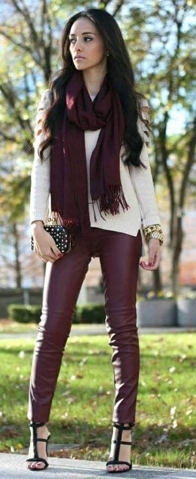 Outfits de invierno color tinto