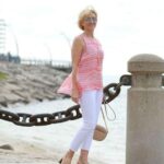 Ideas de outfits de verano súper frescos para mujeres de 50 o más