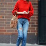 Outfits con zapatos mary jane rojos